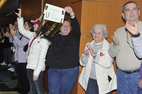 Slideshow: Band greeted at hotel with compliments, cheers